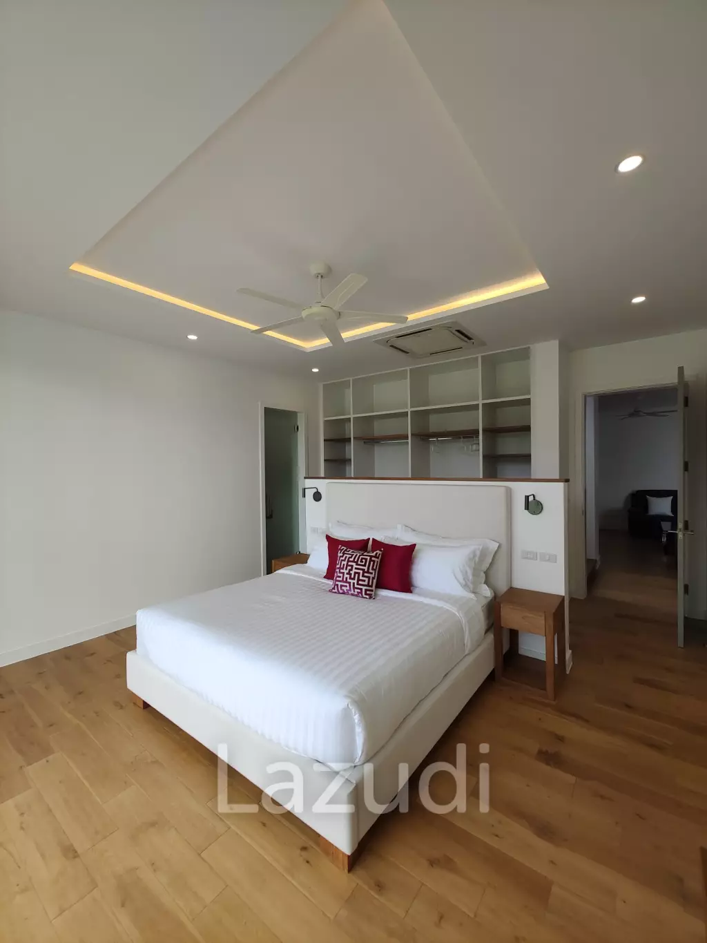 AMAZING PRIVATE 4 BEDROOM POOL VILLA IN LAGUNA