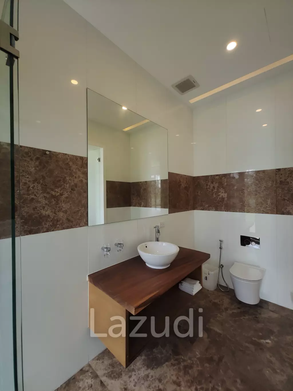AMAZING PRIVATE 4 BEDROOM POOL VILLA IN LAGUNA
