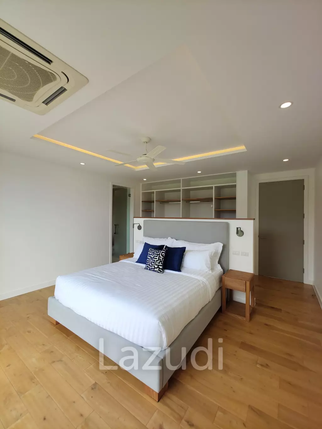AMAZING PRIVATE 4 BEDROOM POOL VILLA IN LAGUNA
