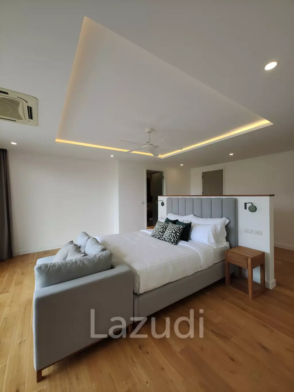 AMAZING PRIVATE 4 BEDROOM POOL VILLA IN LAGUNA