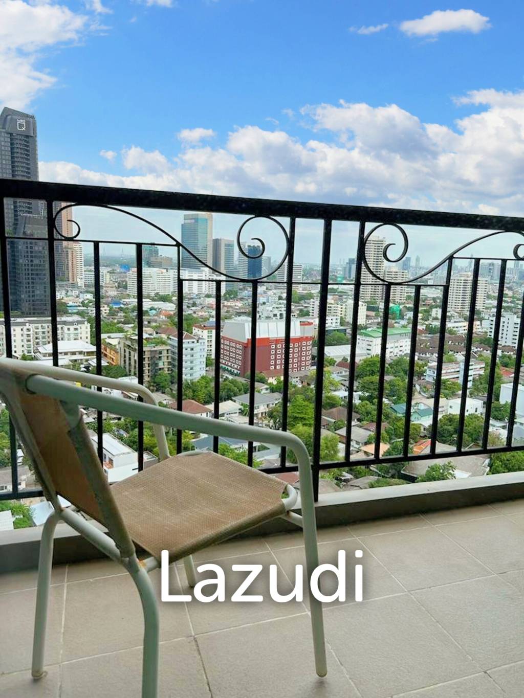 1 Bed 1 Bath 55 SQ.M The Crest Sukhumvit 34