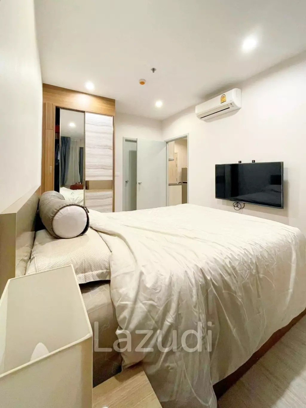 1Bed 1Bath 31 SQ.M Ideo Mobi Sukhumvit Eastgate