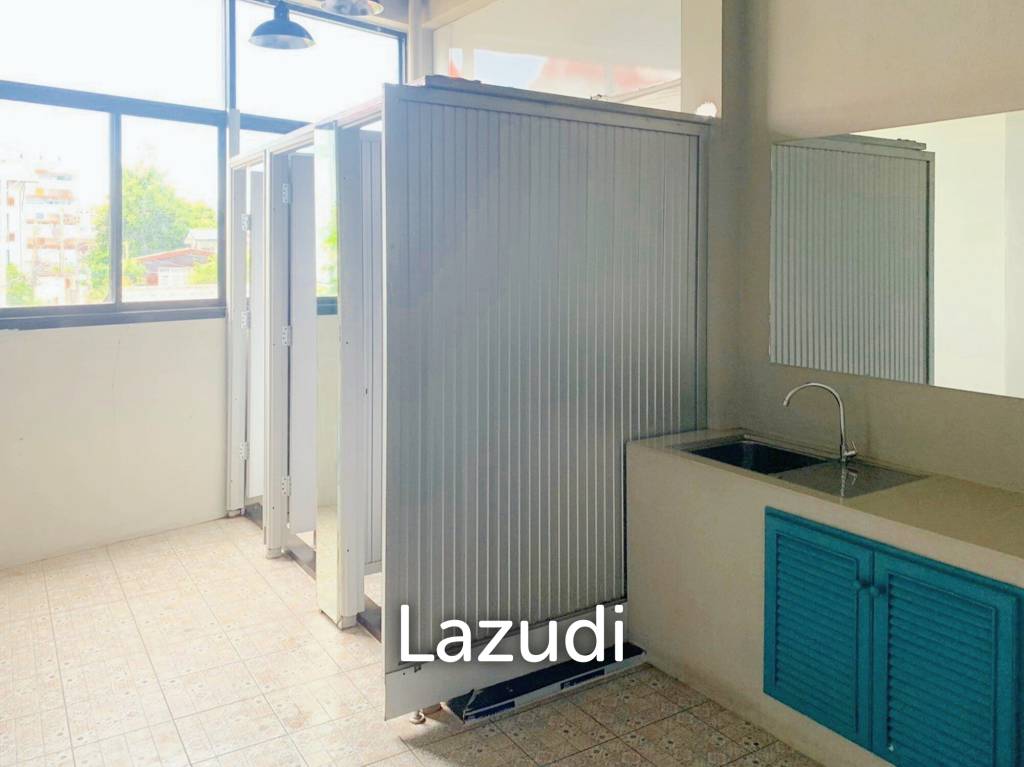 5 Bed 225 SQ.M Townhouse next to Walking Street