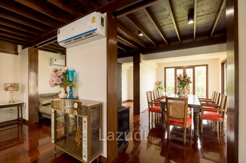 4 Bedroom 500 SQ.M Pool Villa in Saraphi