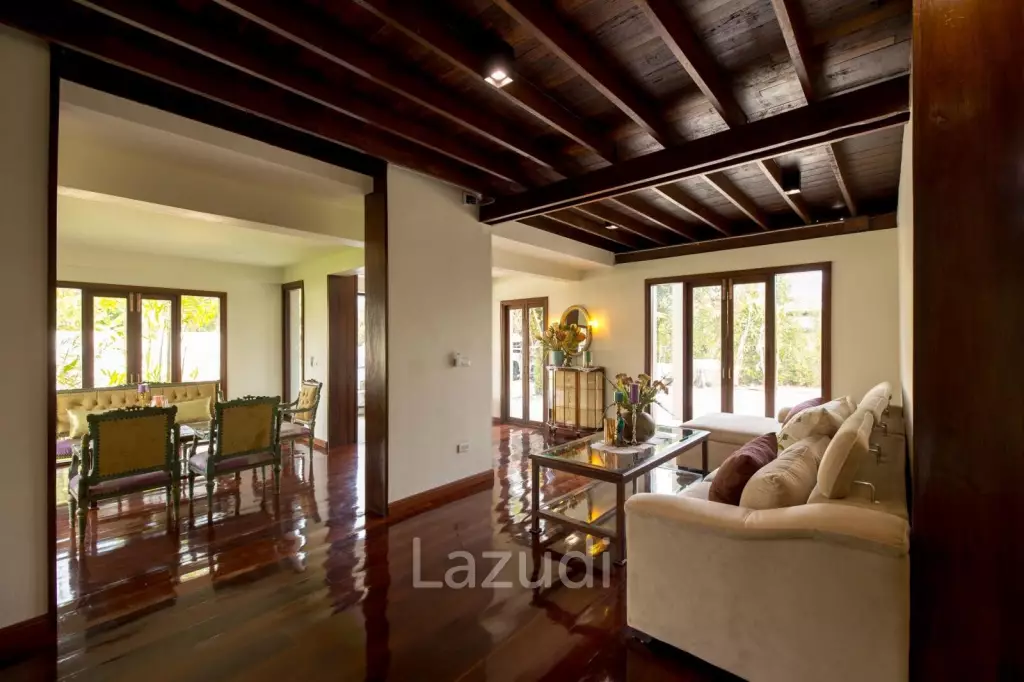 4 Bedroom 500 SQ.M Pool Villa in Saraphi