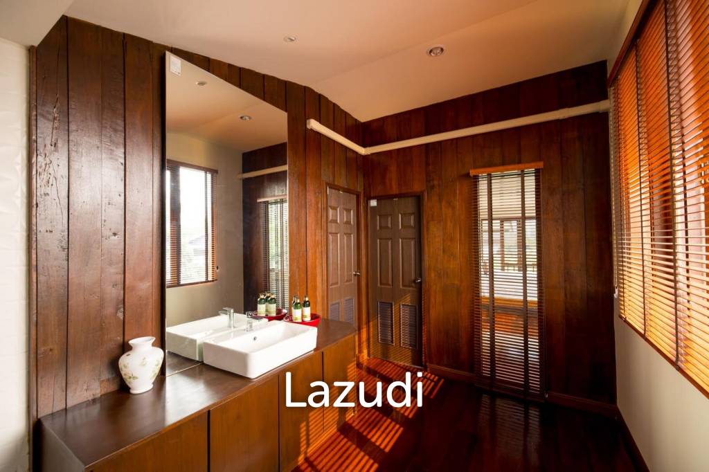 4 Bedroom 500 SQ.M Pool Villa in Saraphi