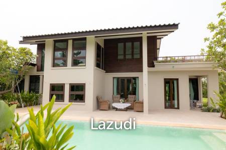 4 Bedroom 500 SQ.M Pool Villa in Saraphi