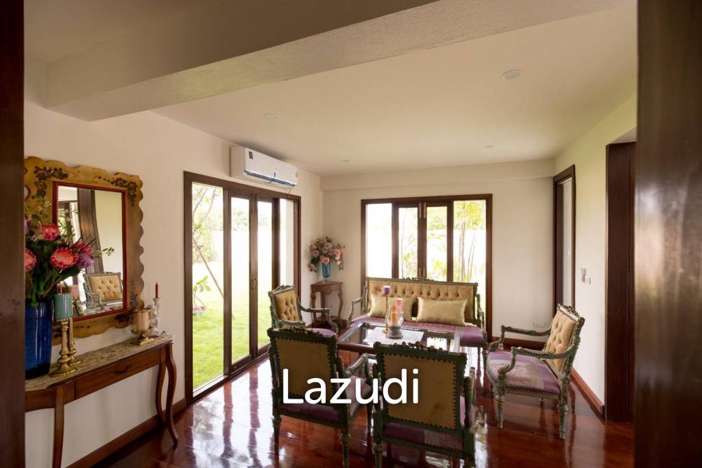 4 Bedroom 500 SQ.M Pool Villa in Saraphi