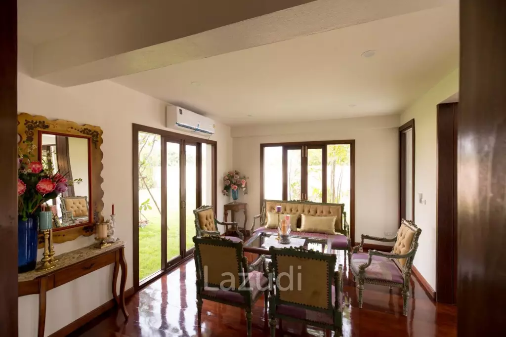 4 Bedroom 500 SQ.M Pool Villa in Saraphi