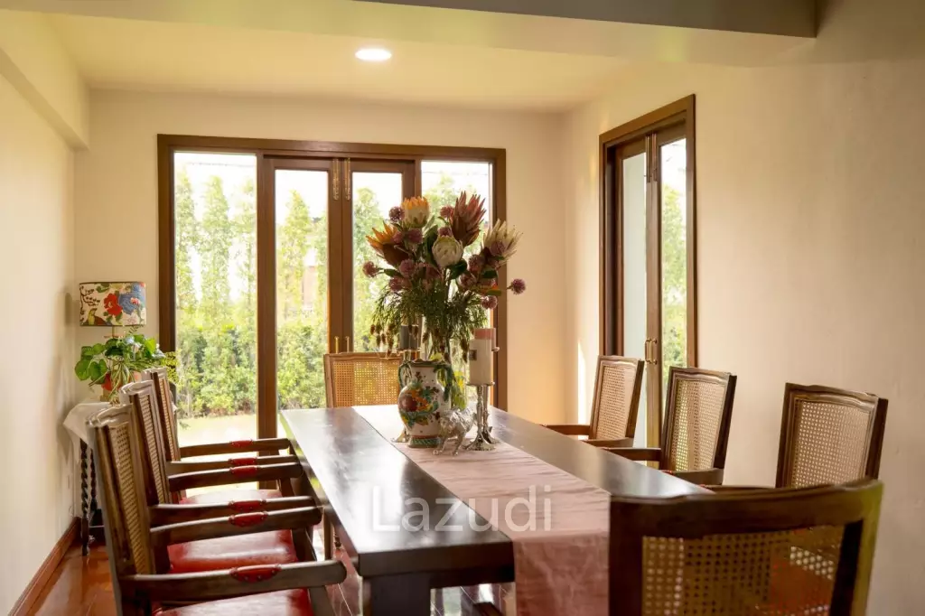 4 Bedroom 500 SQ.M Pool Villa in Saraphi