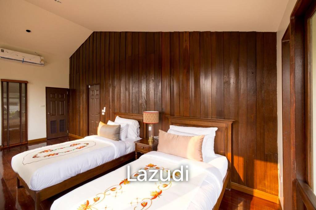 4 Bedroom 500 SQ.M Pool Villa in Saraphi