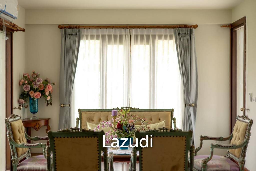 4 Bedroom 500 SQ.M Pool Villa in Saraphi