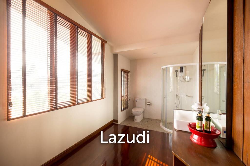 4 Bedroom 500 SQ.M Pool Villa in Saraphi