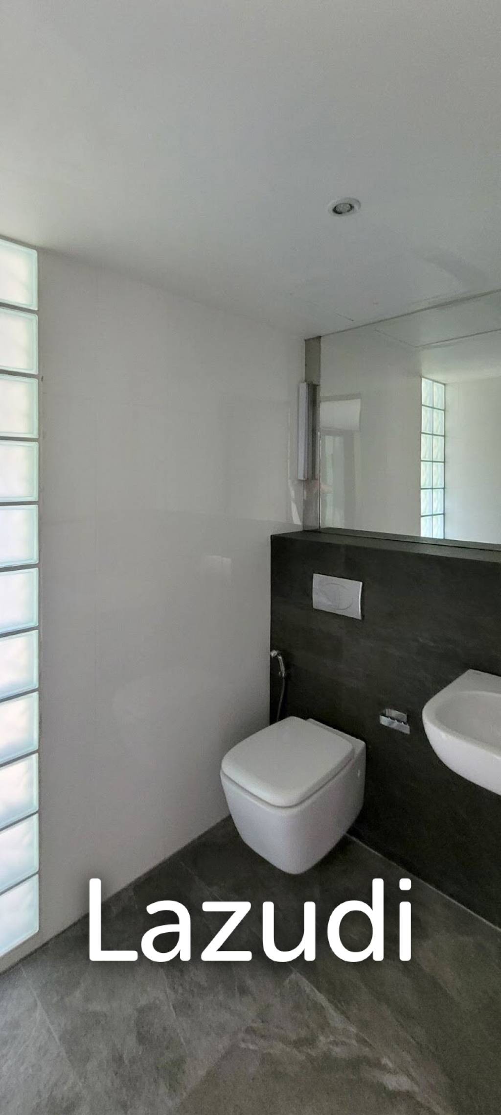 Exceptional 4-Bedroom Freehold Duplex Condo in Casa Dang Hua Hin