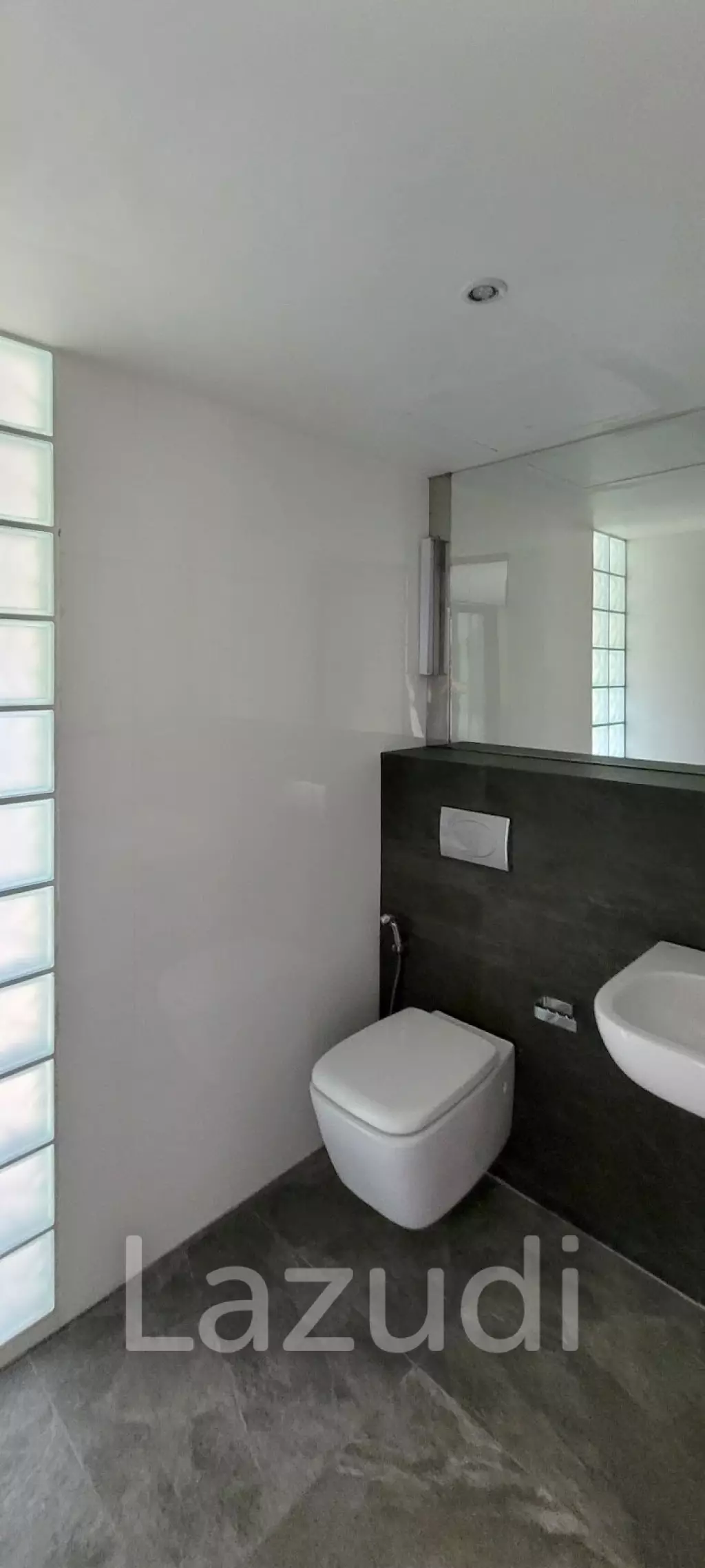 Exceptional 4-Bedroom Freehold Duplex Condo in Casa Dang Hua Hin