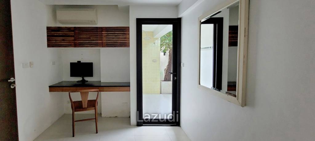 Exceptional 4-Bedroom Freehold Duplex Condo in Casa Dang Hua Hin