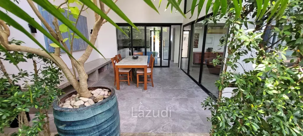 Exceptional 4-Bedroom Freehold Duplex Condo in Casa Dang Hua Hin
