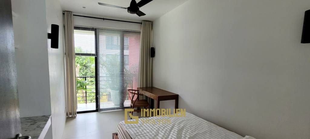 Casa Daeng - Duplex Condo in Detached House