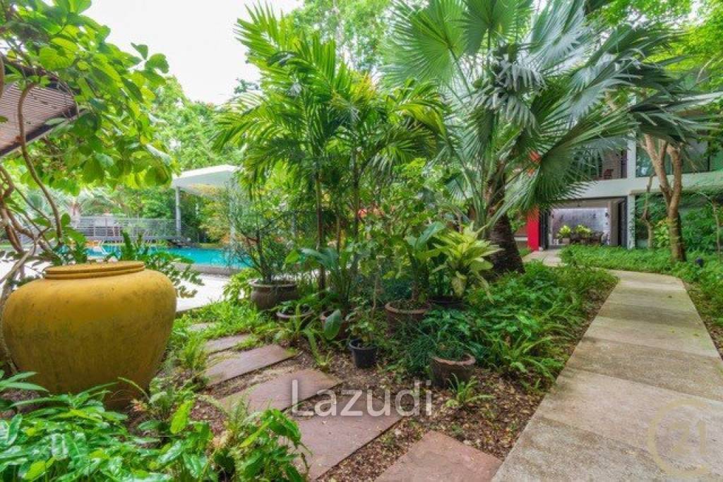 Exceptional 4-Bedroom Freehold Duplex Condo in Casa Dang Hua Hin