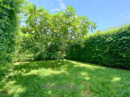 3 Bedroom Pool Villa on Beachfront Housing Development in Paknampran