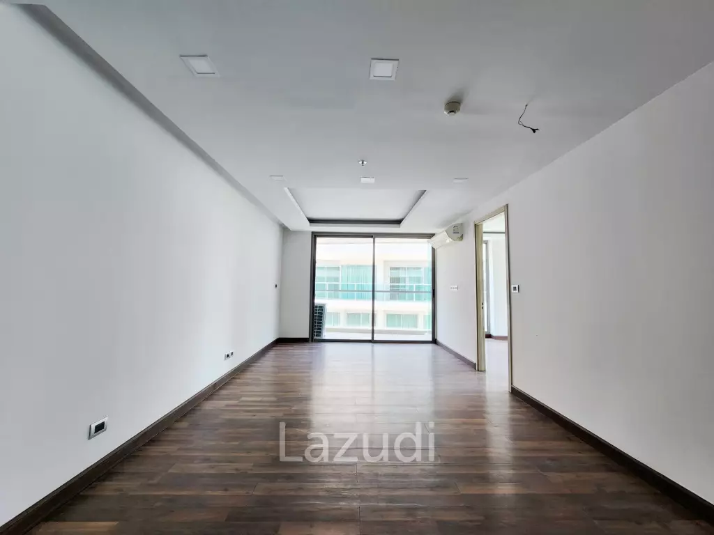 2 Bed 2 Bath 92.28 SQ.M. The Peak Towers A