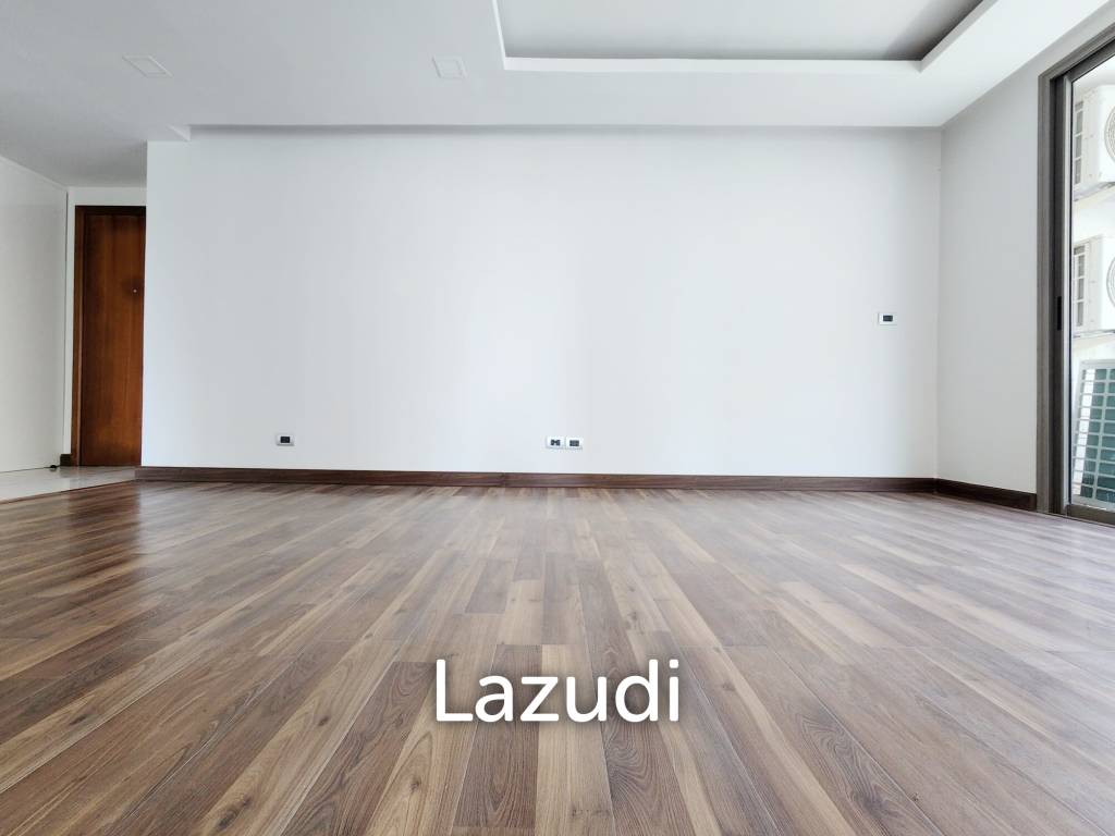 2 Bed 2 Bath 92.28 SQ.M. The Peak Towers A