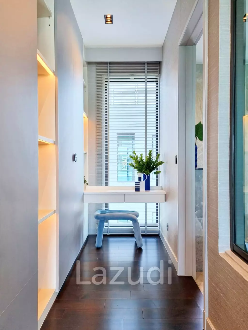 4 Bed 7 Bath 846 SQ.M Ninety-Five East One