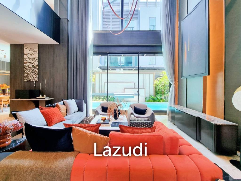 4 Bed 7 Bath 846 SQ.M Ninety-Five East One