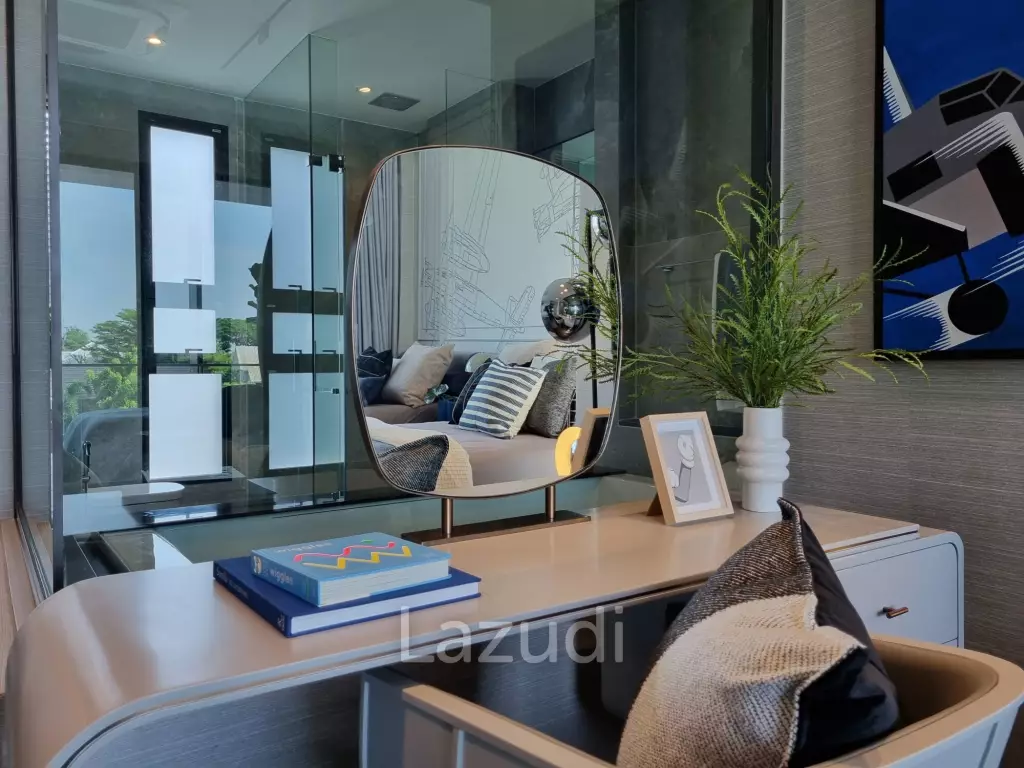 4 Bed 7 Bath 846 SQ.M Ninety-Five East One