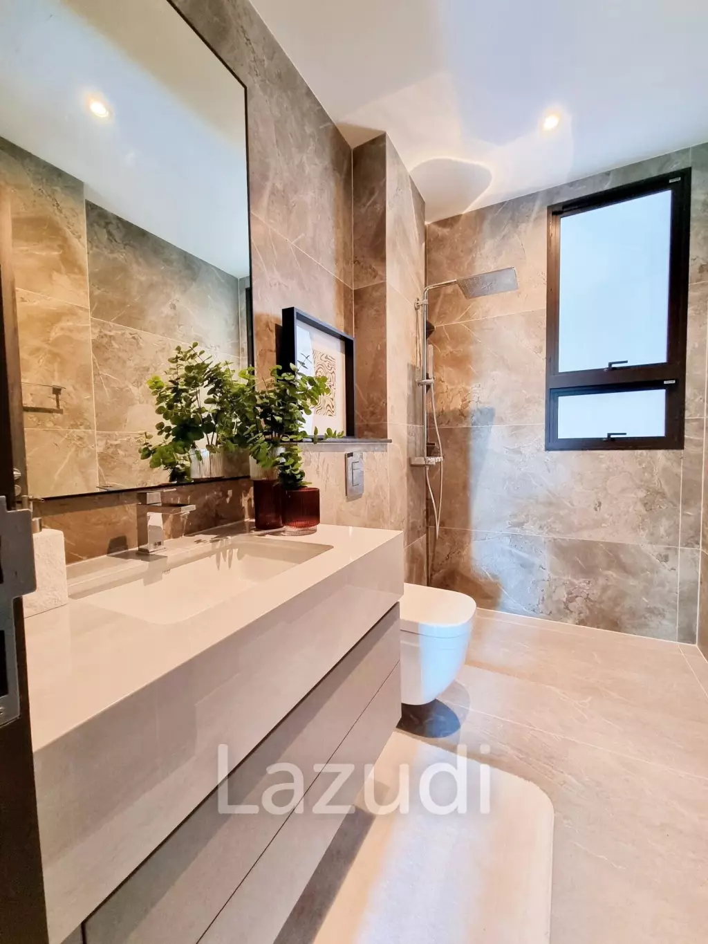 4 Bed 7 Bath 846 SQ.M Ninety-Five East One