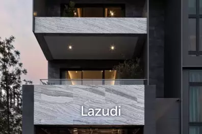 4 Bed 7 Bath 846 SQ.M Ninety-Five East One