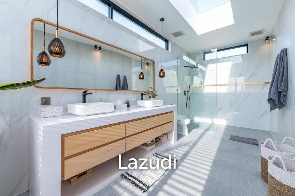 Luxurious Modern Villa Walking Distance to Bingin Beach