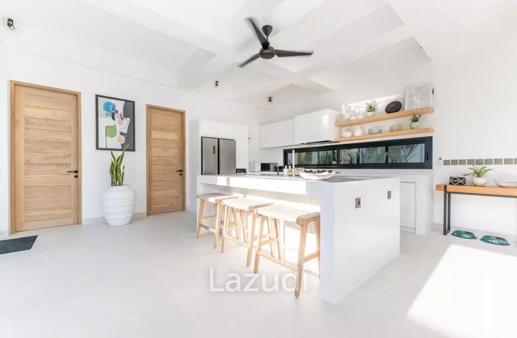 Luxurious Modern Villa Walking Distance to Bingin Beach