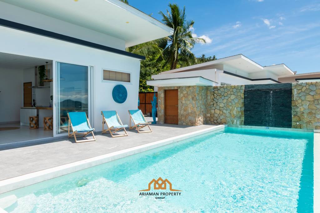 Villa in Chaweng Hills: Panoramic Sea Views, 5-Bedrooms