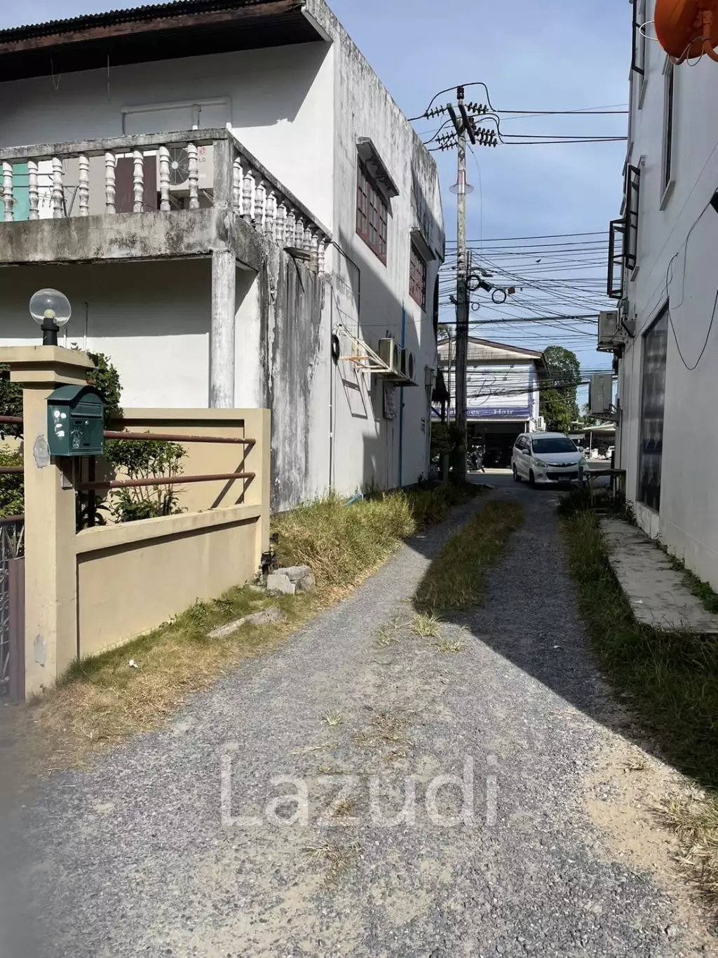 House and Freehold Land in the Heart of Fisherman's Village!