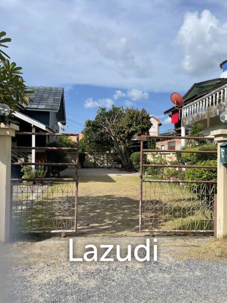 House and Freehold Land in the Heart of Fisherman's Village!