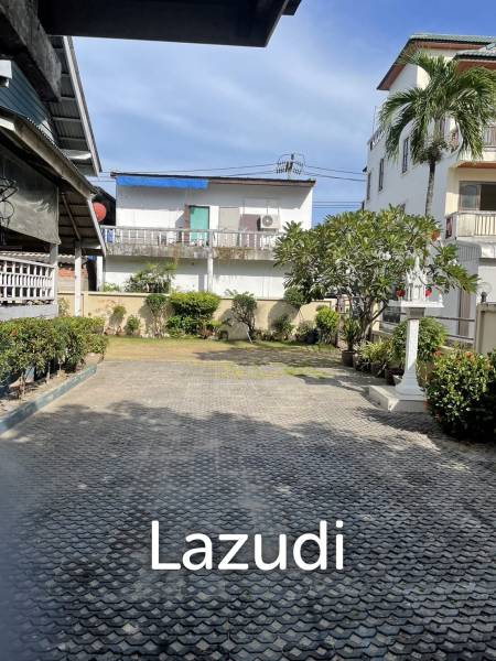 House and Freehold Land in the Heart of Fisherman's Village!