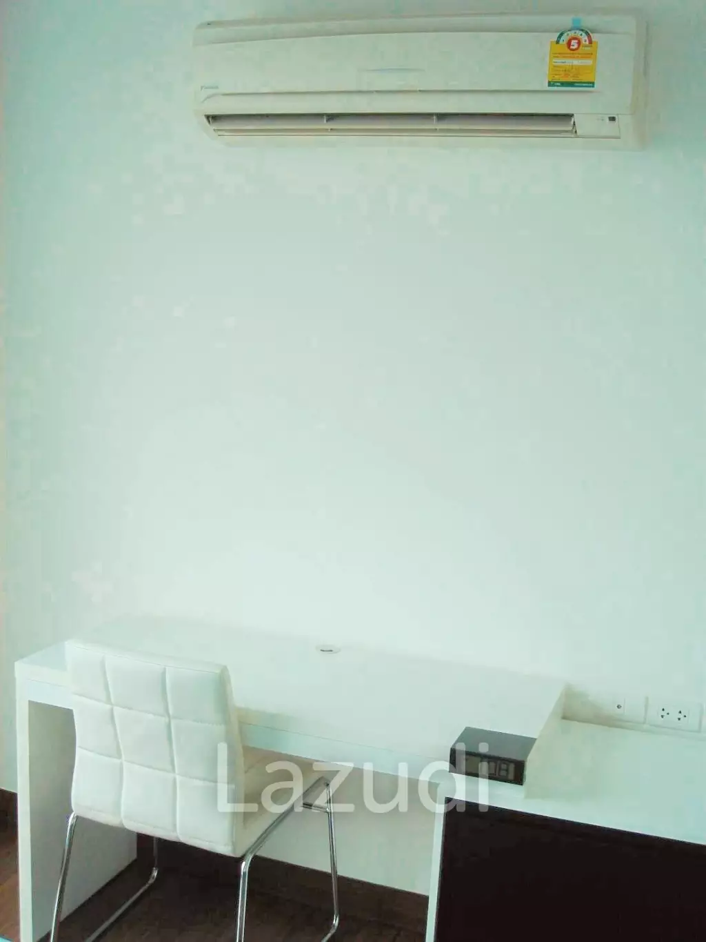 1 Bed 1 Bath 50 SQ.M D 65 Condominium