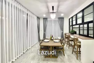 3 Beds 3 Baths 200 SQ.M Baan Mae Pool Villa