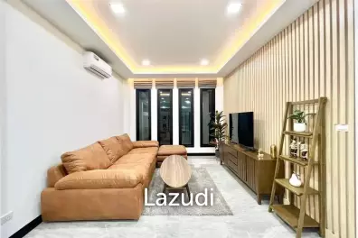3 Beds 3 Baths 200 SQ.M Baan Mae Pool Villa