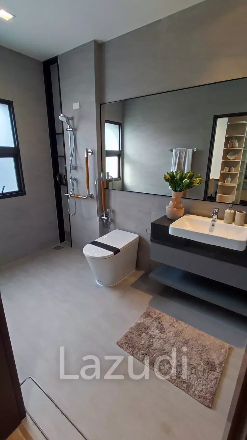 5 Bed 6 Bath 776 SQ.M Grand Bangkok Boulevard Rama 9 – Krungthep Kreetha