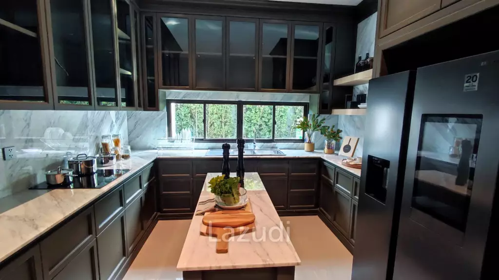 5 Bed 6 Bath 776 SQ.M Grand Bangkok Boulevard Rama 9 – Krungthep Kreetha