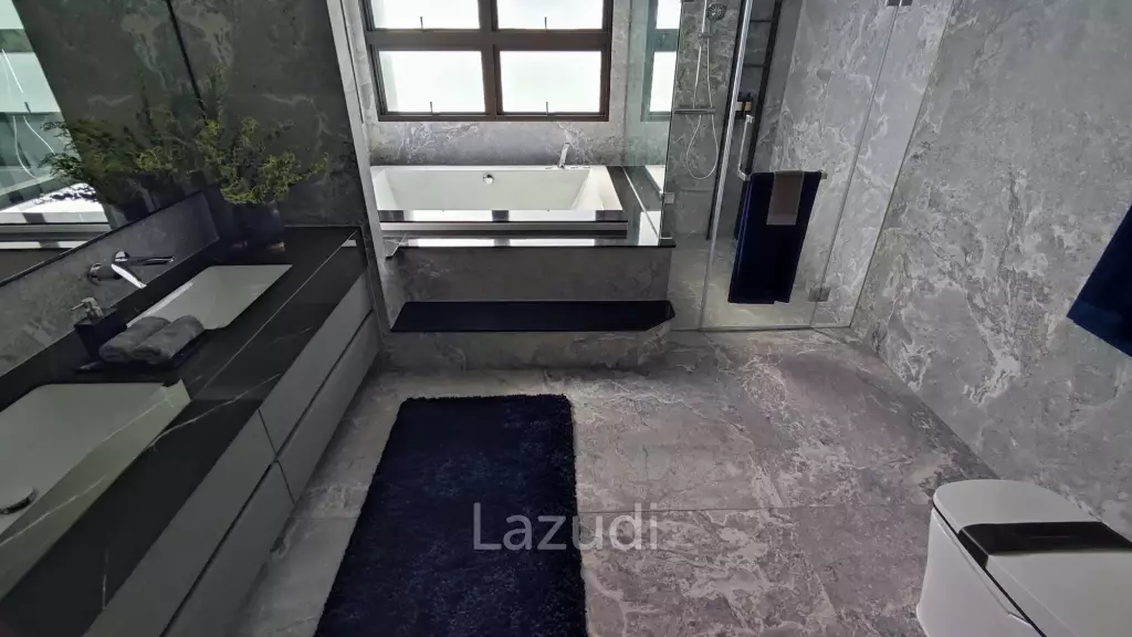 5 Bed 6 Bath 776 SQ.M Grand Bangkok Boulevard Rama 9 – Krungthep Kreetha