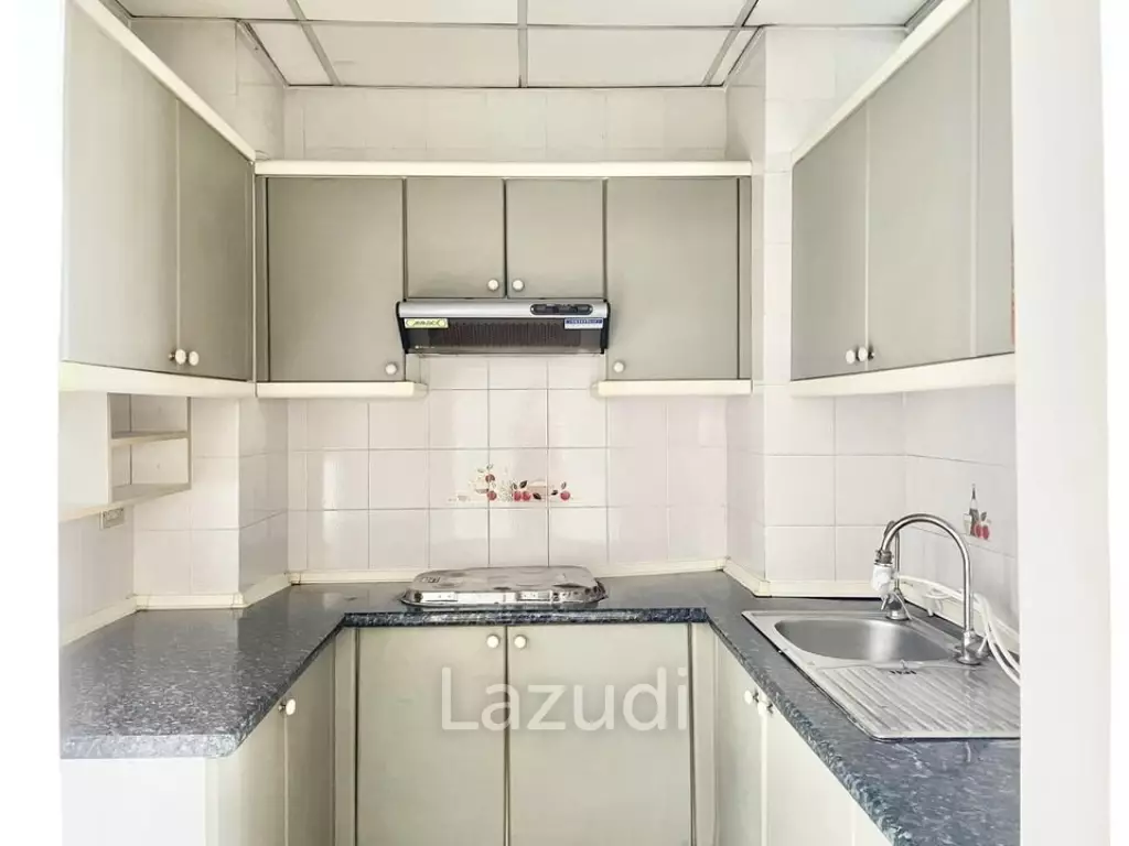 1 Bed 2 Bath 65 SQ.M Phayathai Plaza