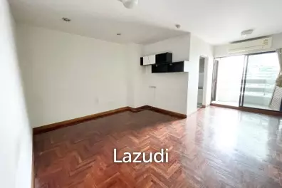 1 Bed 2 Bath 65 SQ.M Phayathai Plaza