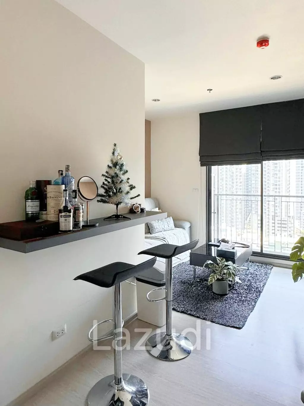 1 Bedroom 1 Bathroom 31 SQ.M Rhythm Asoke