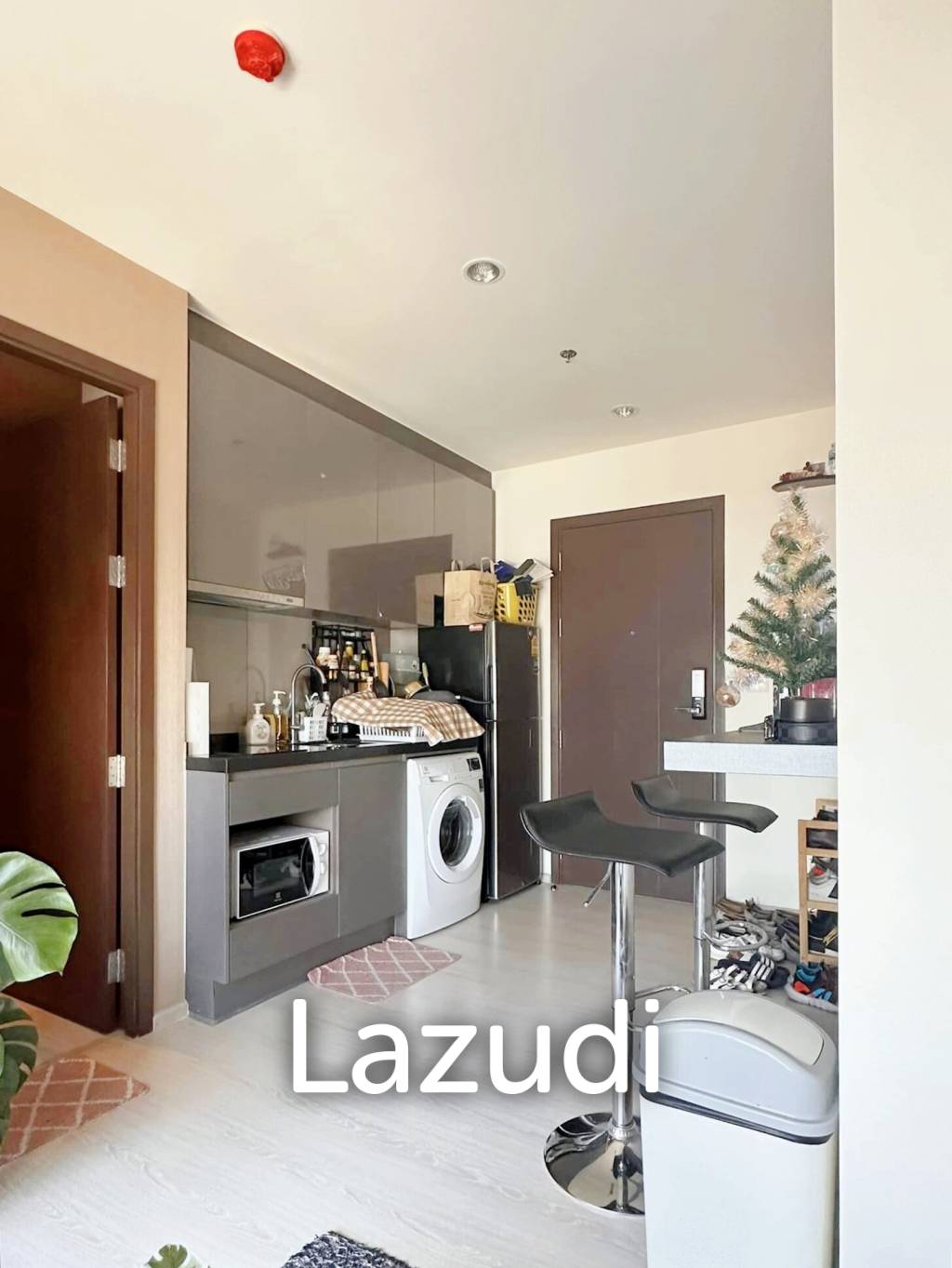1 Bedroom 1 Bathroom 31 SQ.M Rhythm Asoke