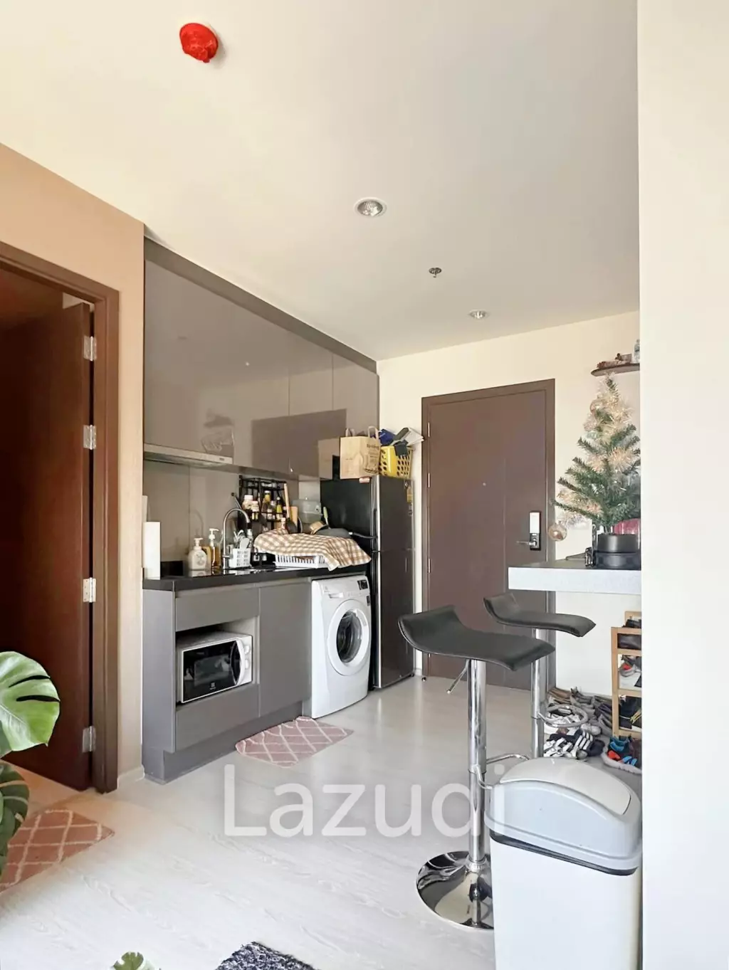 1 Bedroom 1 Bathroom 31 SQ.M Rhythm Asoke