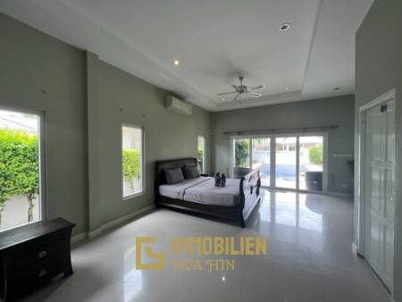 AV88 GOLD : 4 bed pool villa