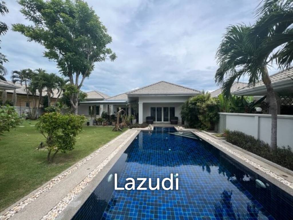 AV88 GOLD : 4 bed pool villa